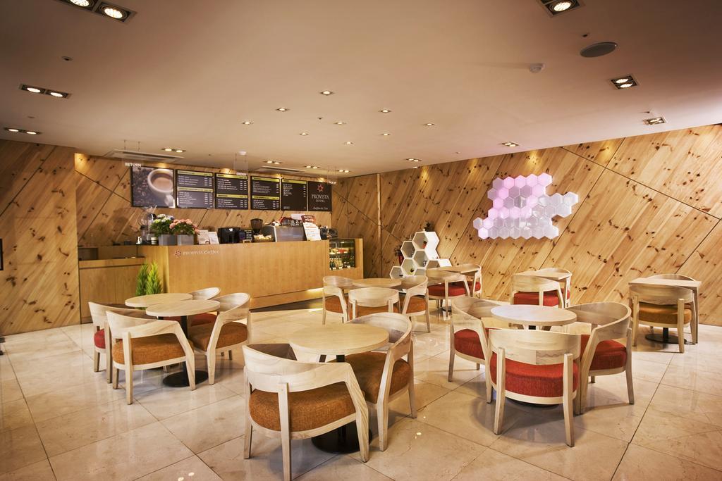 Khách sạn Provista 3*